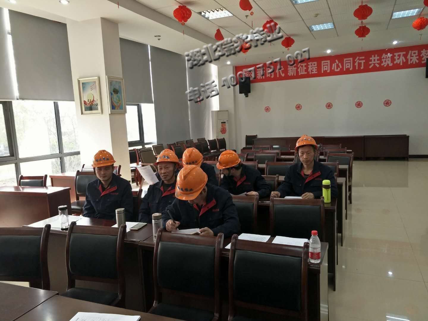 瑞泰風(fēng)工業(yè)大風(fēng)扇、鋼結(jié)構(gòu)廠房通風(fēng)降溫方案、廠房車間通風(fēng)降溫方案、大型工業(yè)風(fēng)扇、物流倉儲(chǔ)大風(fēng)扇、大吊扇、工業(yè)風(fēng)扇、廠房車間降溫設(shè)備、廠房車間通風(fēng)設(shè)備、車間溫控設(shè)備、工業(yè)大吊扇、工業(yè)大風(fēng)扇、工業(yè)節(jié)能風(fēng)扇、湖北瑞兆偉業(yè)通風(fēng)降溫科技有限公司