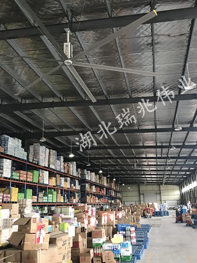 工業(yè)大風(fēng)扇，工業(yè)大吊扇，高大空間用工業(yè)大風(fēng)扇，物流倉(cāng)庫(kù)用工業(yè)大風(fēng)扇，鋼結(jié)構(gòu)廠房用工業(yè)大風(fēng)扇