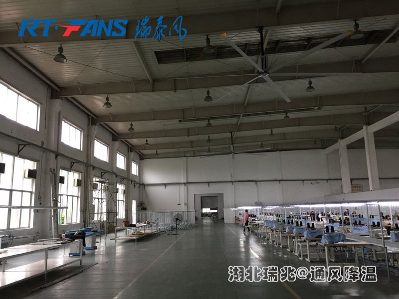 瑞泰風(fēng)工業(yè)大風(fēng)扇  扇機(jī)組合 大型工業(yè)風(fēng)扇  工業(yè)吊扇  通風(fēng)降溫 瑞泰風(fēng)工業(yè)大風(fēng)扇  扇機(jī)組合 大型工業(yè)風(fēng)扇  工業(yè)吊扇  通風(fēng)降溫