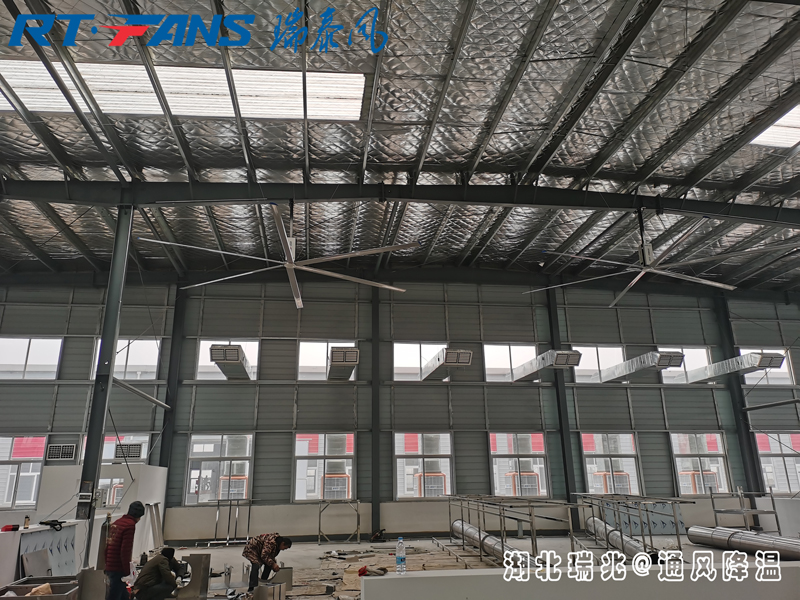 瑞泰風(fēng)工業(yè)大風(fēng)扇   工業(yè)大吊扇  大型工業(yè)吊扇  工業(yè)節(jié)能風(fēng)扇  武漢廠房降溫 瑞泰風(fēng)工業(yè)大風(fēng)扇   工業(yè)大吊扇  大型工業(yè)吊扇  工業(yè)節(jié)能風(fēng)扇  武漢廠房降溫