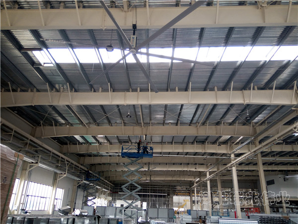 1000m2大型廠房降溫通風(fēng)，推薦采用瑞泰風(fēng)扇機組合