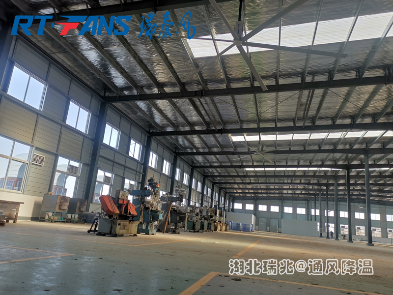 夏天高溫工業(yè)大風(fēng)扇給您送清涼啦！